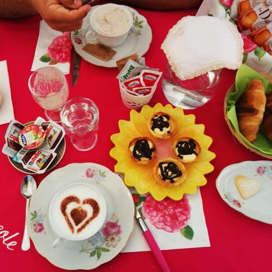 Fiori E Coccole Acomodação com café da manhã Noto Exterior foto